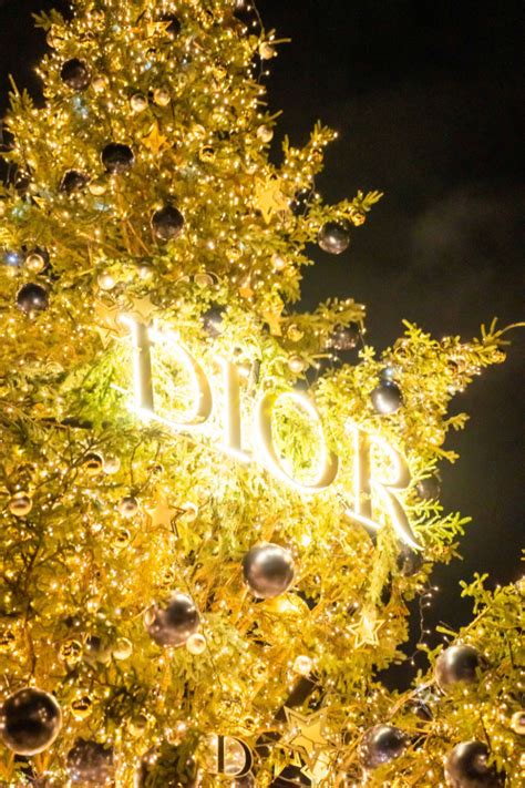 dior christmas tree toronto